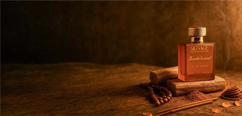 100ml Oudh perfume + 1 reed diffuser